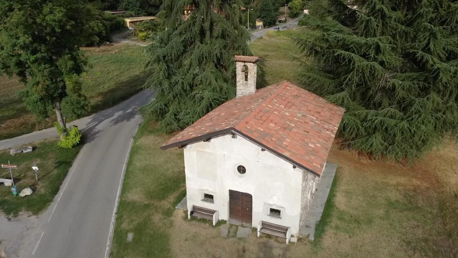 Oratorio di San Vincenzo, Sesto Calende (VA)

#sestocalende #drone #dronephotography #dronestagram #dronepilot #dronelife #igersitalia #dji #djimini2 #igers_lombardia #igers_varese